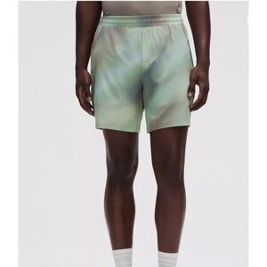 Lululemon Zeroed In Short XL Green Abstract Print Lightweight‎ Running Gym